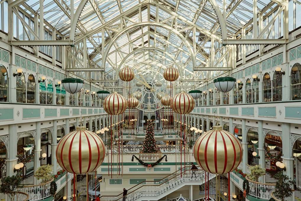 <p>St. Stephen’s Green Shopping Centre © Shantanu Starick</p>