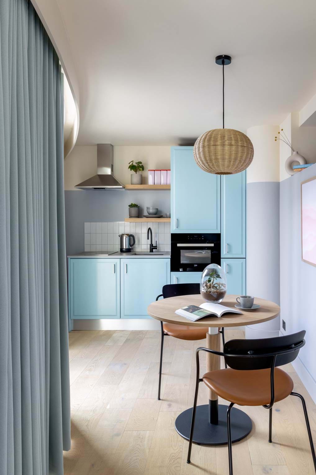 <p><a href="/en/london/bermonds-locke/living/locke-studio-twin" rel="noopener noreferrer" target="_blank">Bermonds Locke - Locke Studio - Twin.</a></p>