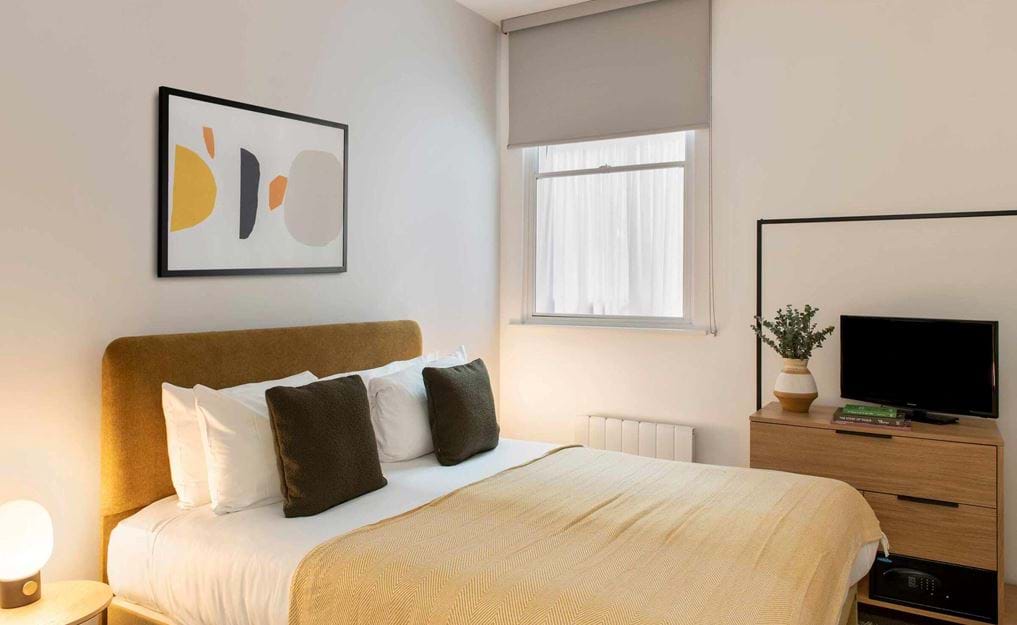 Cove Minshull Street